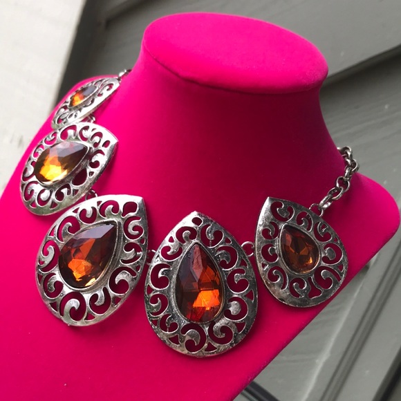 Statement Necklace - Picture 3 of 8